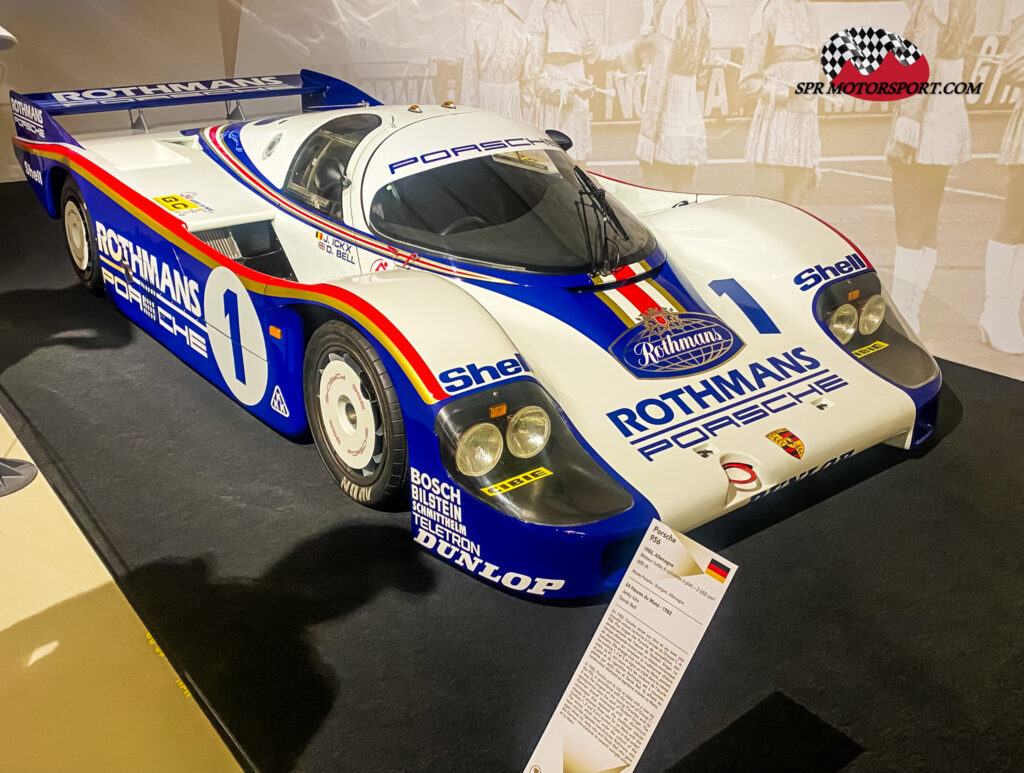 Rothmans Porsche 956.