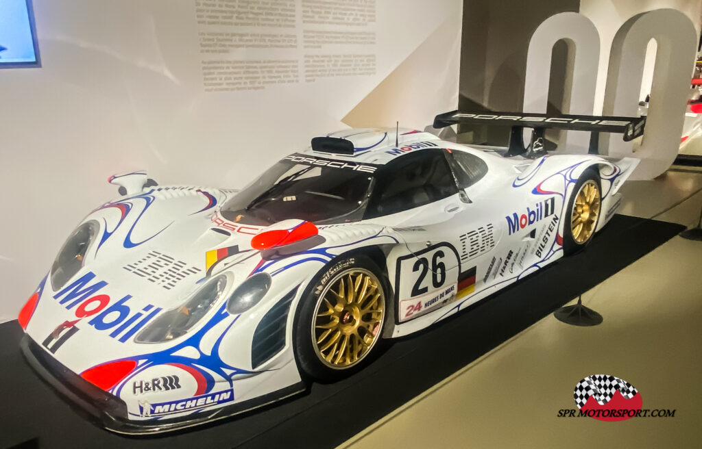 Porsche AG, Porsche 911 GT1-98.