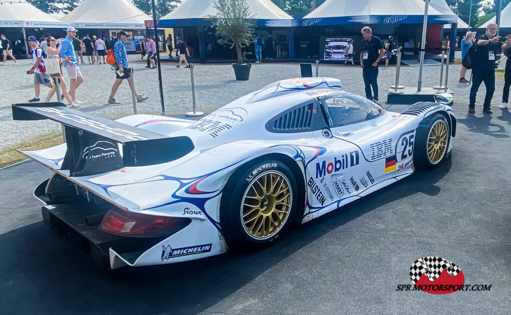 Porsche 911 GT1 98.