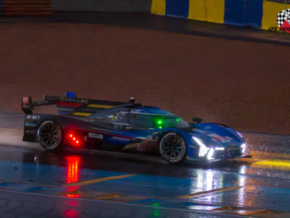 Cadillac Racing, Cadillac V-Series R.