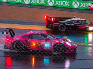 Iron Dames, Porsche 911 RSR-19 (85) / Cadillac Racing, Cadillac V-Series R (311).