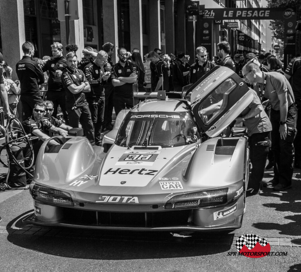 Hertz Team Jota, Porsche 963.