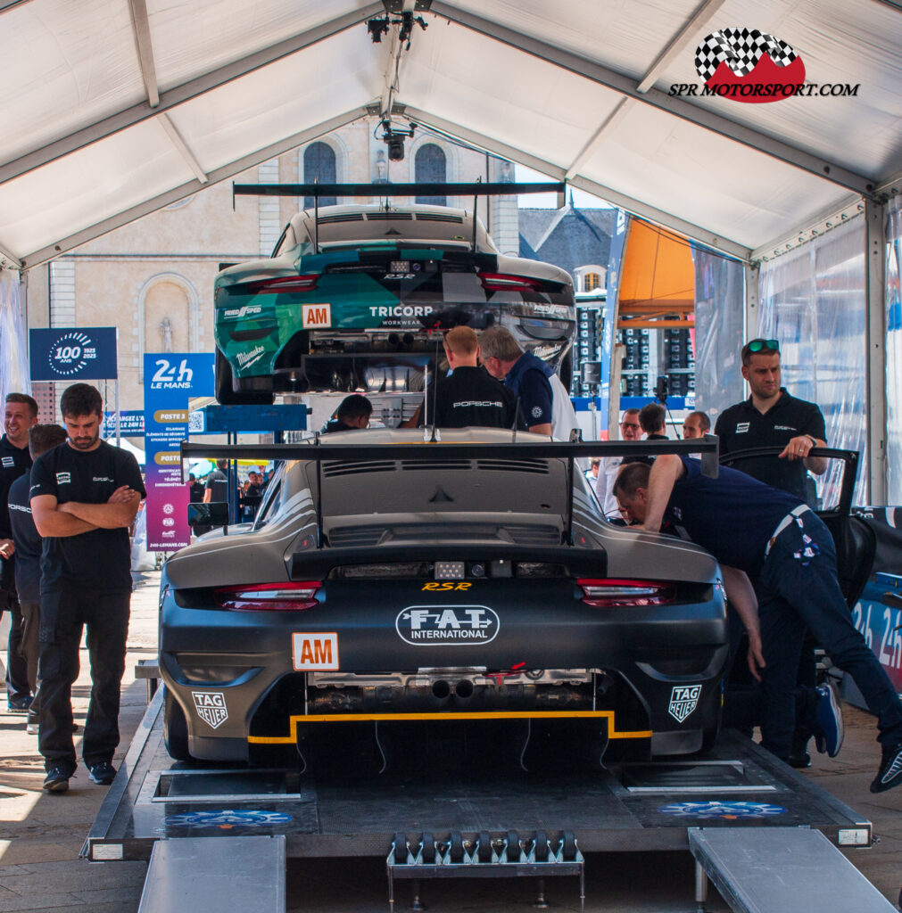 Proton Competition, Porsche 911 RSR-19.