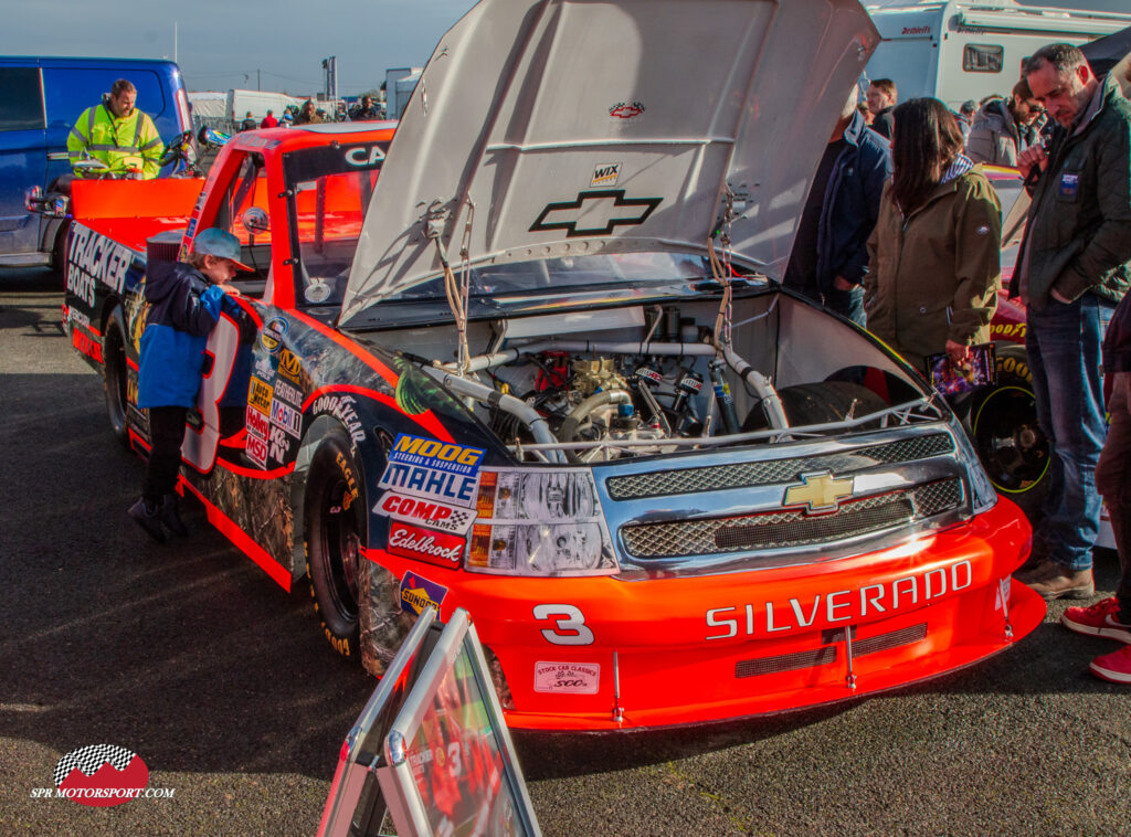 Chevrolet Silverado NASCAR Truck.