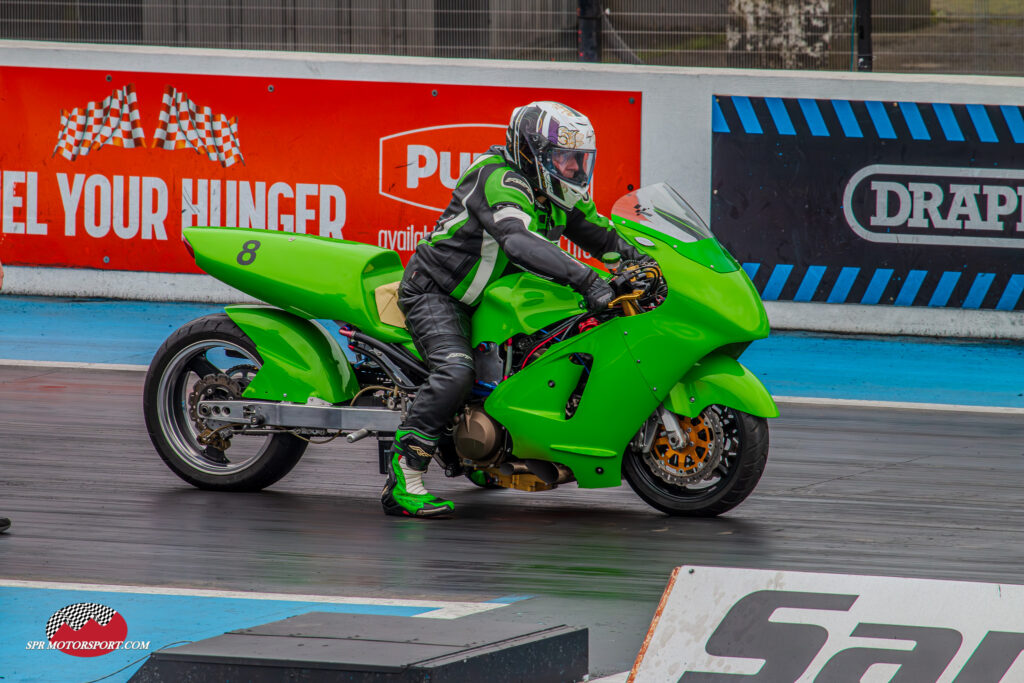 Suzuki Hayabusa Drag Bike.