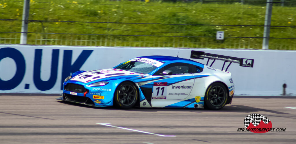 TF Sport, Aston Martin V12 Vantage GT3.