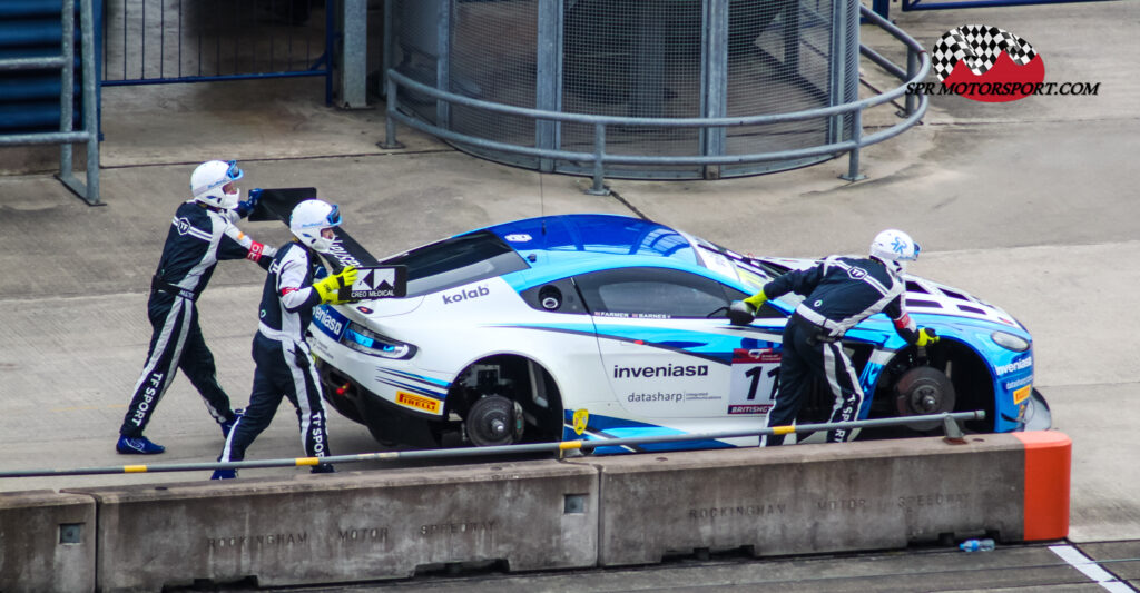 TF Sport, Aston Martin V12 Vantage GT3.