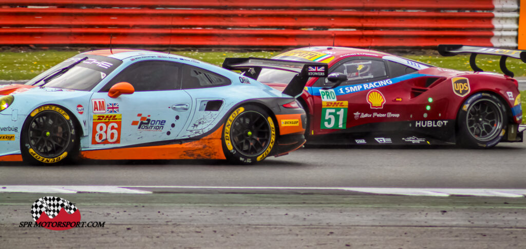 Gulf Racing, Porsche 911 RSR (991) (86) / AF Corse, Ferrari 488 GTE (51).