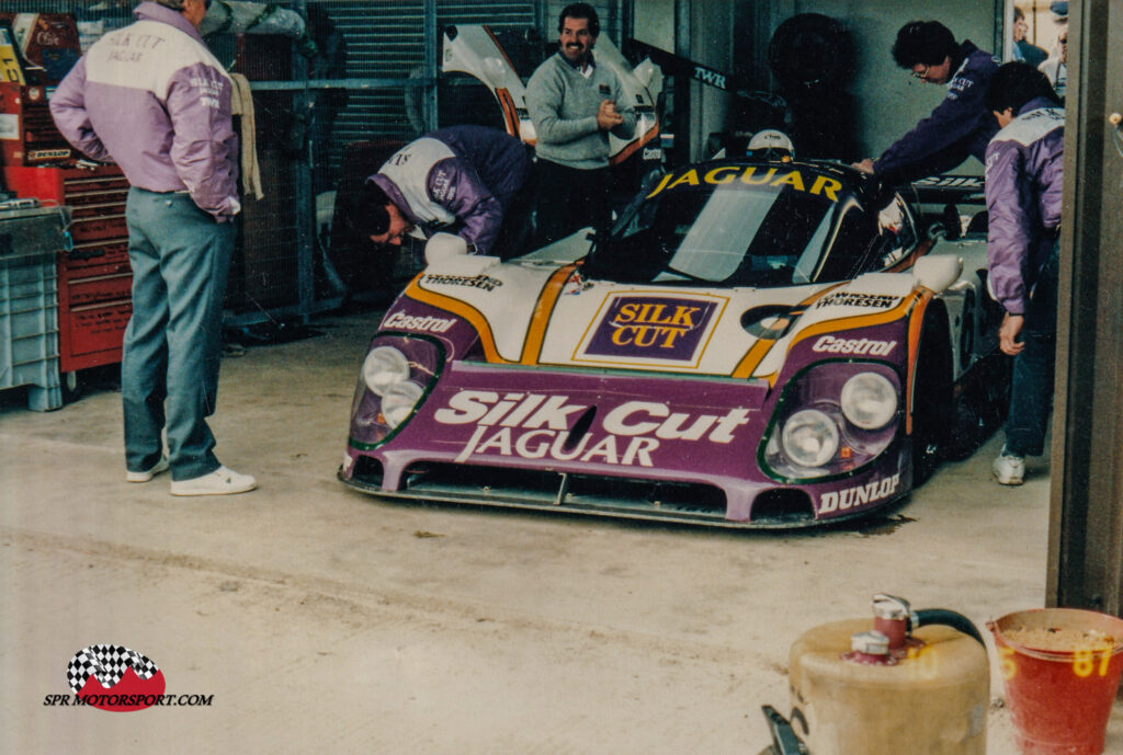 TWR, Silk Cut Jaguar XJR-8 LM.