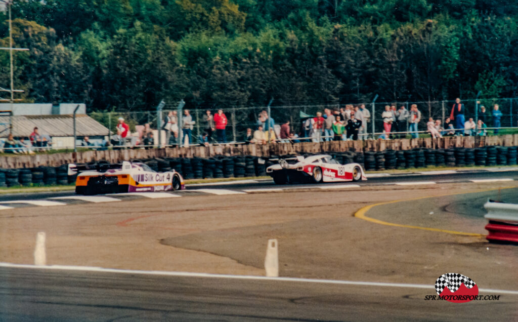 TWR, Silk Cut Jaguar XJR-8 (4) / Dune Motorsport, Tiga Rover GC287 (181).