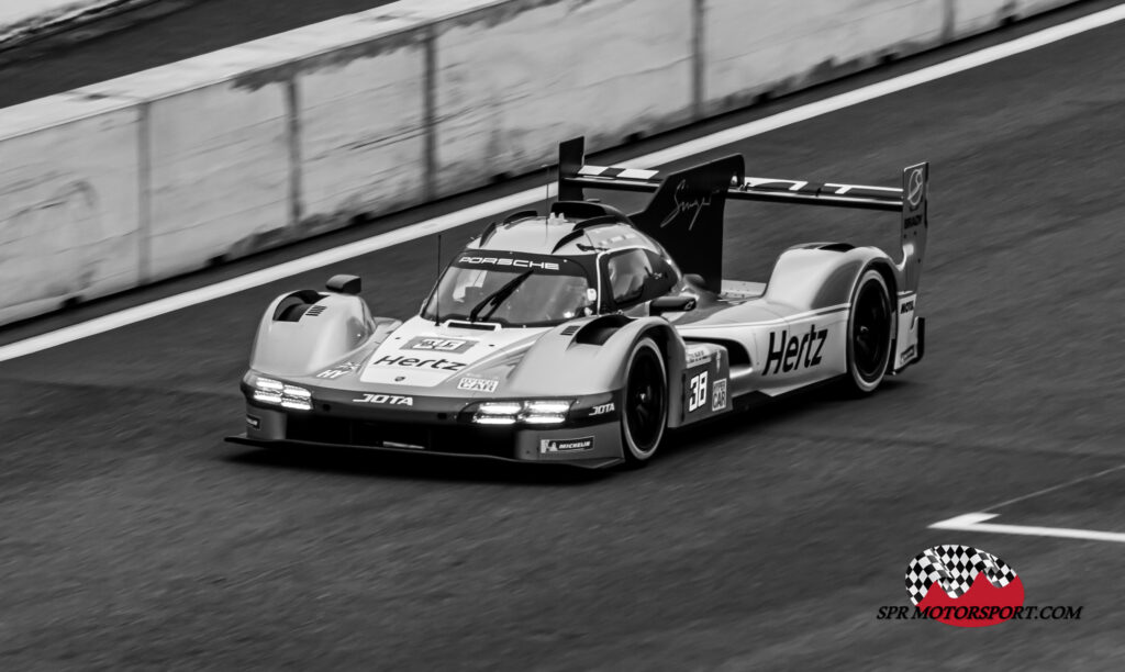 Hertz Team Jota, Porsche 963.