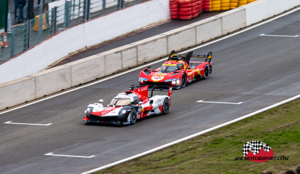 Toyota Gazoo Racing, Toyota GR010-Hybrid (8) / Ferrari AF Corse, Ferrari 499P (50).