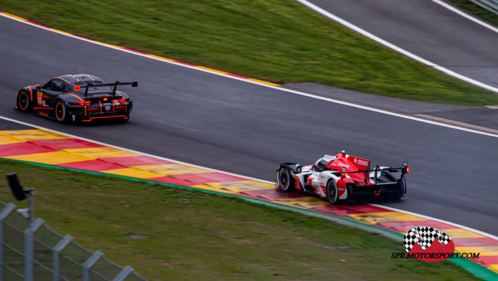 Toyota Gazoo Racing, Toyota GR010-Hybrid (8) / GR Racing, Porsche 911 RSR-19 (86).