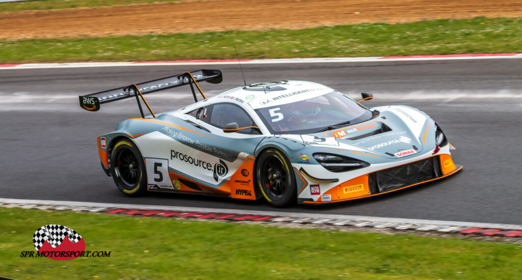 Balfe Motorsport, McLaren 720S GT3.