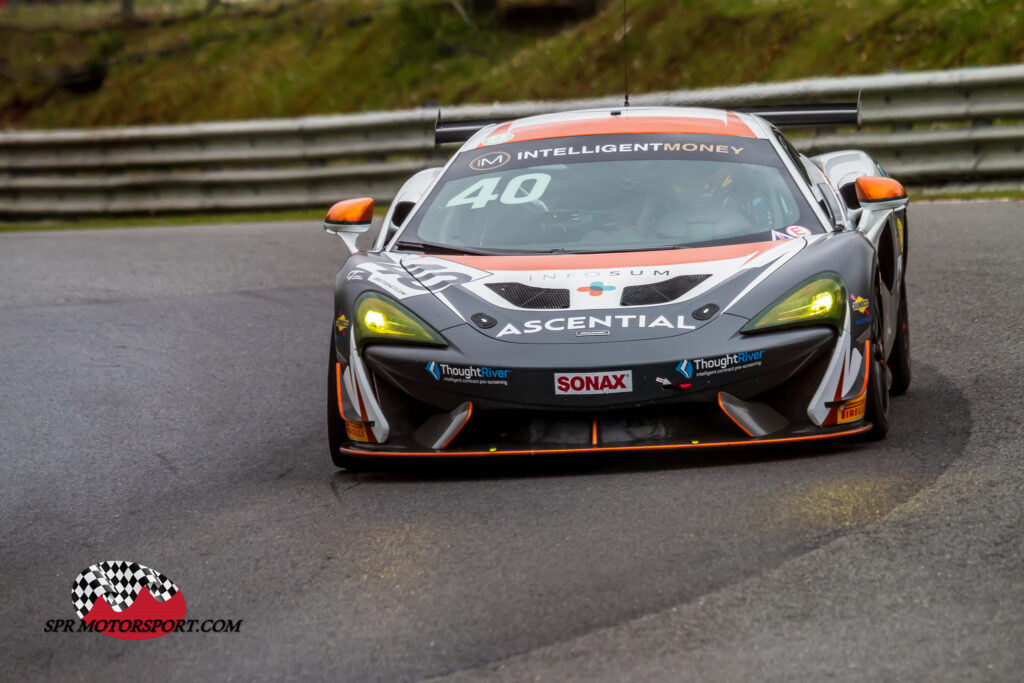 Fox Motorsport, McLaren 570S GT4.