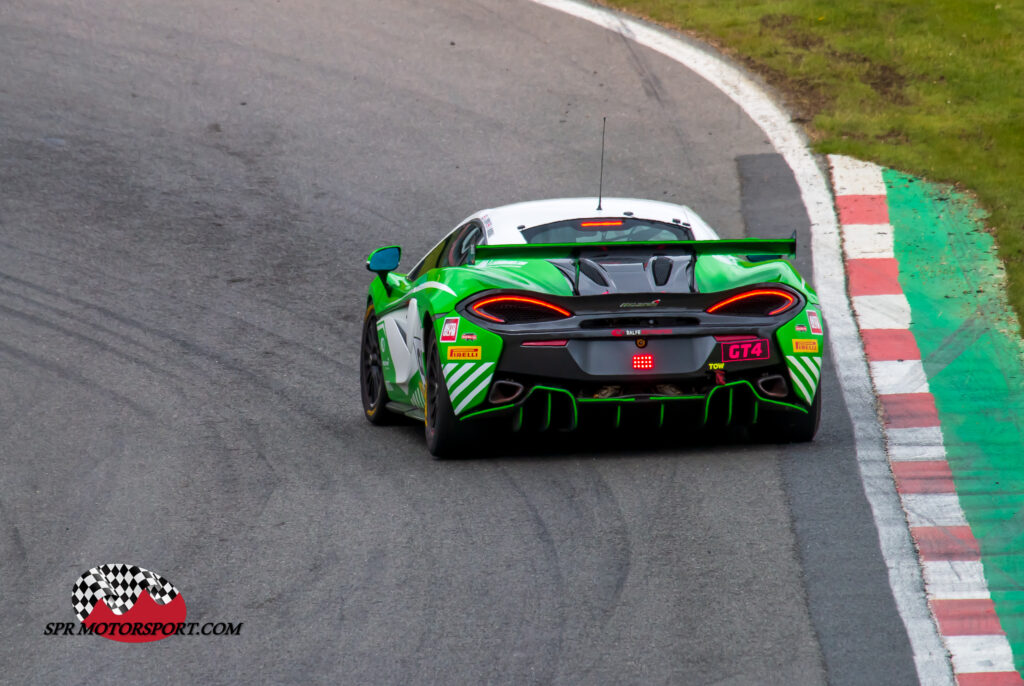 Balfe Motorsport, McLaren 570S GT4.