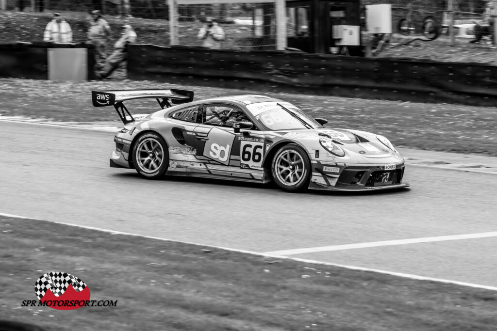 Team Parker Racing, Porsche 911 GT3 R.