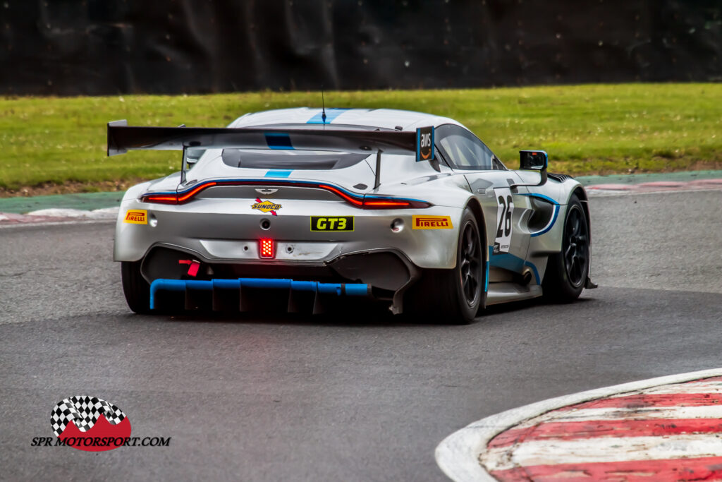 Ultimate Speed, Aston Martin Vantage AMR GT3.