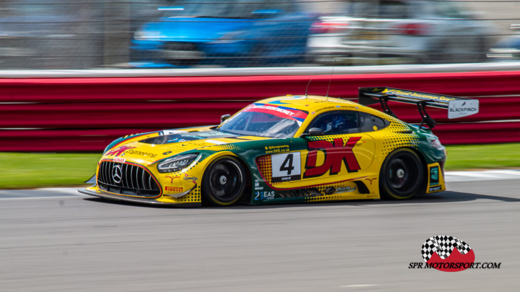 2 Seas Motorsport, Mercedes-AMG GT3.