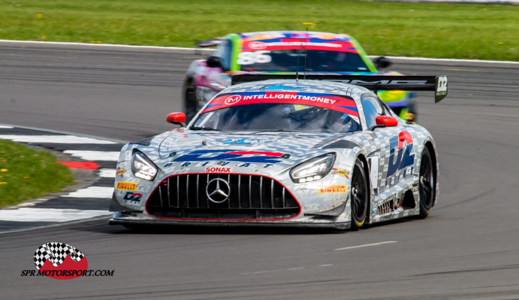 2 Seas Motorsport, Mercedes-AMG GT3.