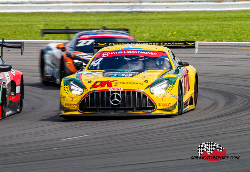 2 Seas Motorsport, Mercedes-AMG GT3.