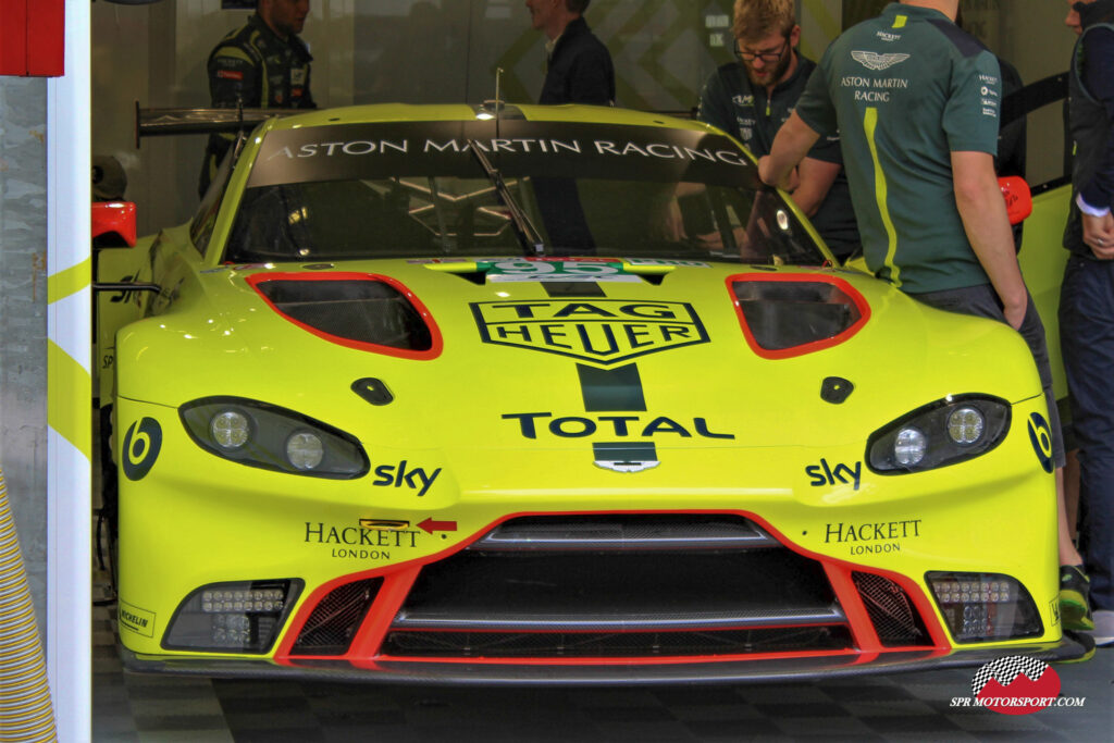 Aston Martin Racing, Aston Martin Vantage AMR.