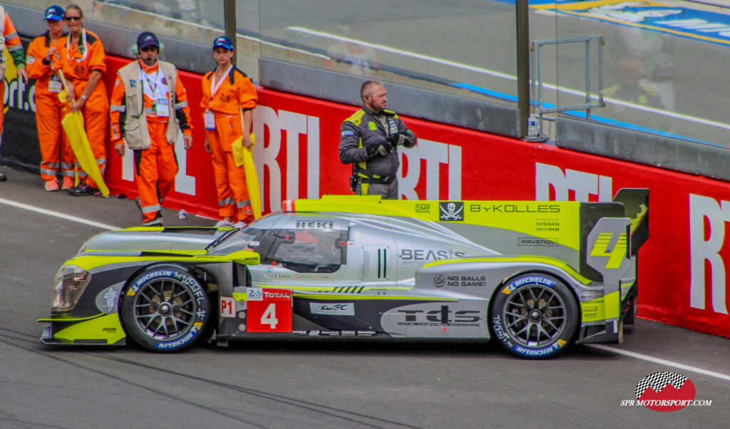 ByKolles Racing Team, ENSO CLM P1/01 - Nissan.