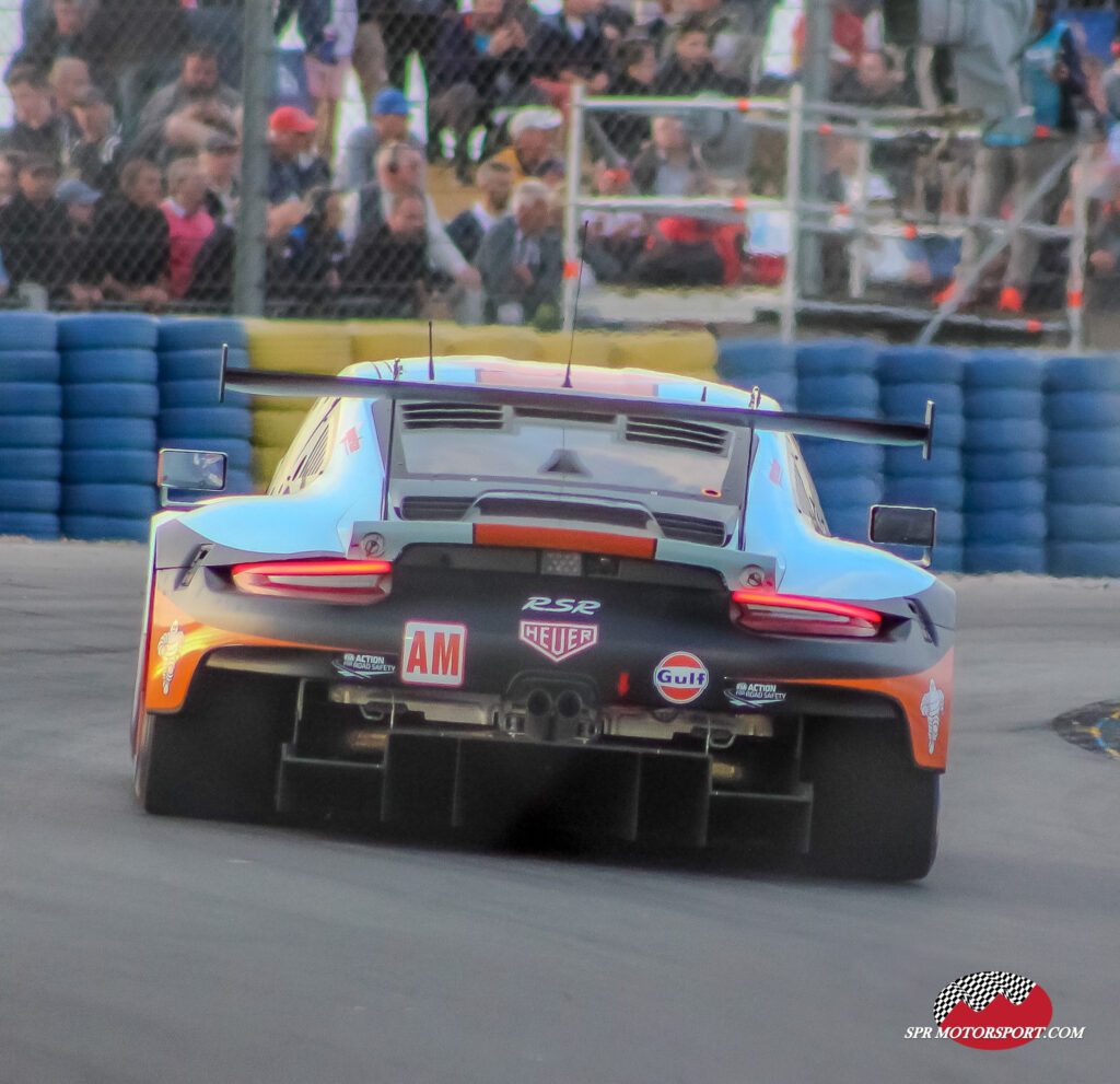 Gulf Racing, Porsche 911 RSR.