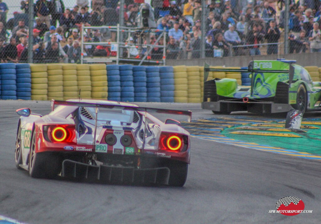 Ford Chip Ganassi Team USA, Ford GT LM GTE (68) / Eurasia Motorsport, Ligier JS P217 Gibson (44).