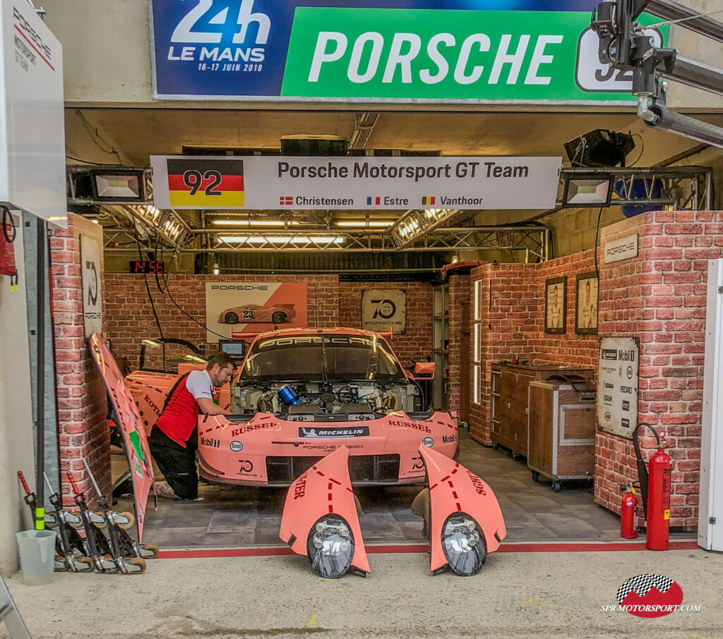 Porsche GT Team, Porsche 911 RSR.