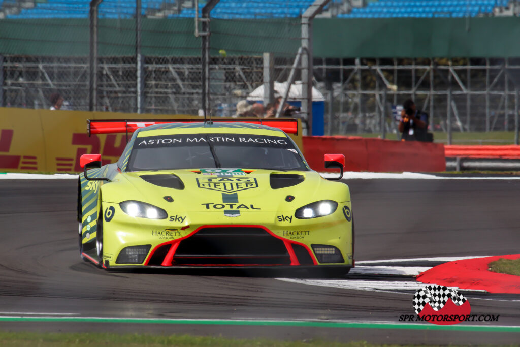 Aston Martin Racing, Aston Martin Vantage AMR.