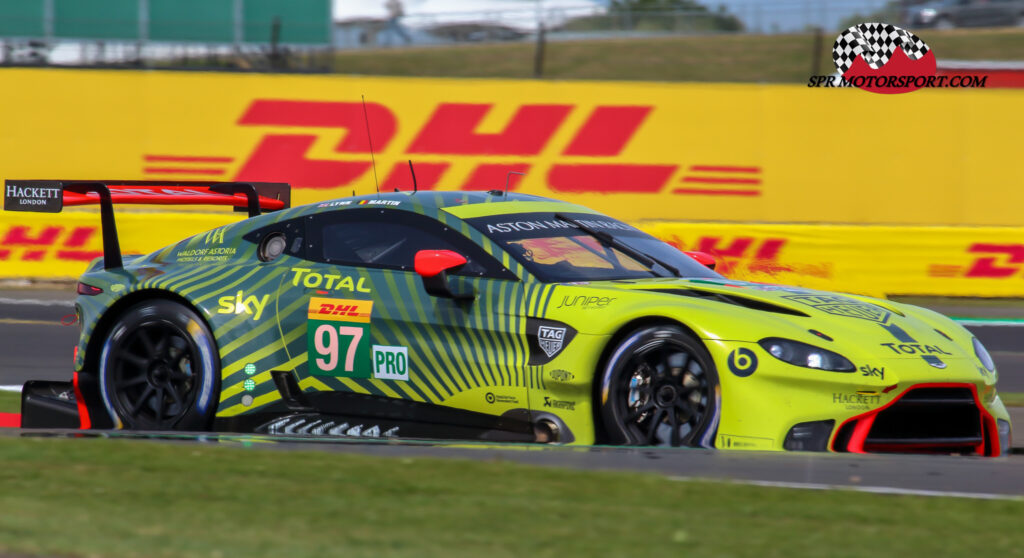 Aston Martin Racing, Aston Martin Vantage AMR.