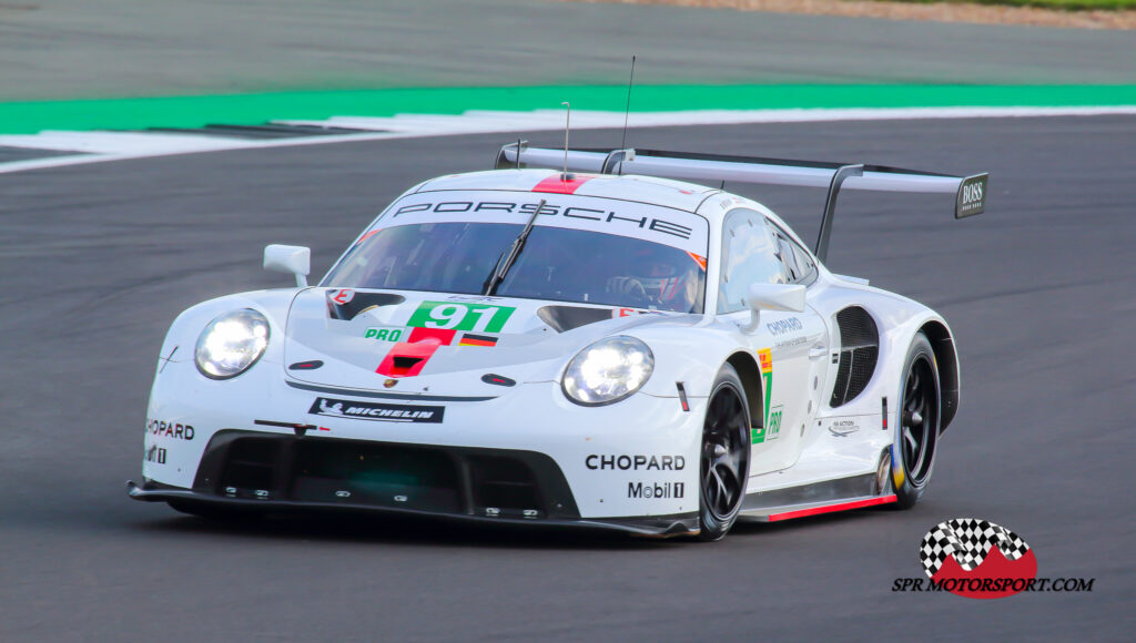 Porsche GT Team, Porsche 911 RSR-19.