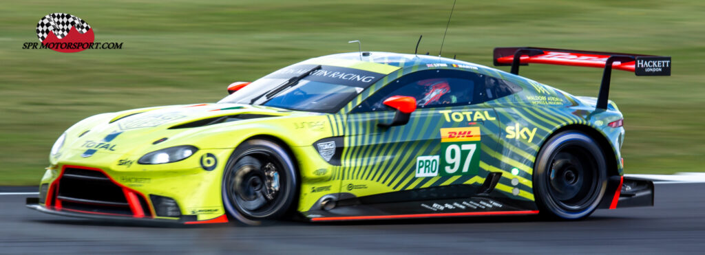 Aston Martin Racing, Aston Martin Vantage AMR.