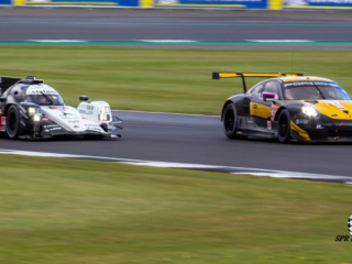 Team Project 1, Porsche 911 RSR (57) / Rebellion Racing, Rebellion R13 Gibson (1).