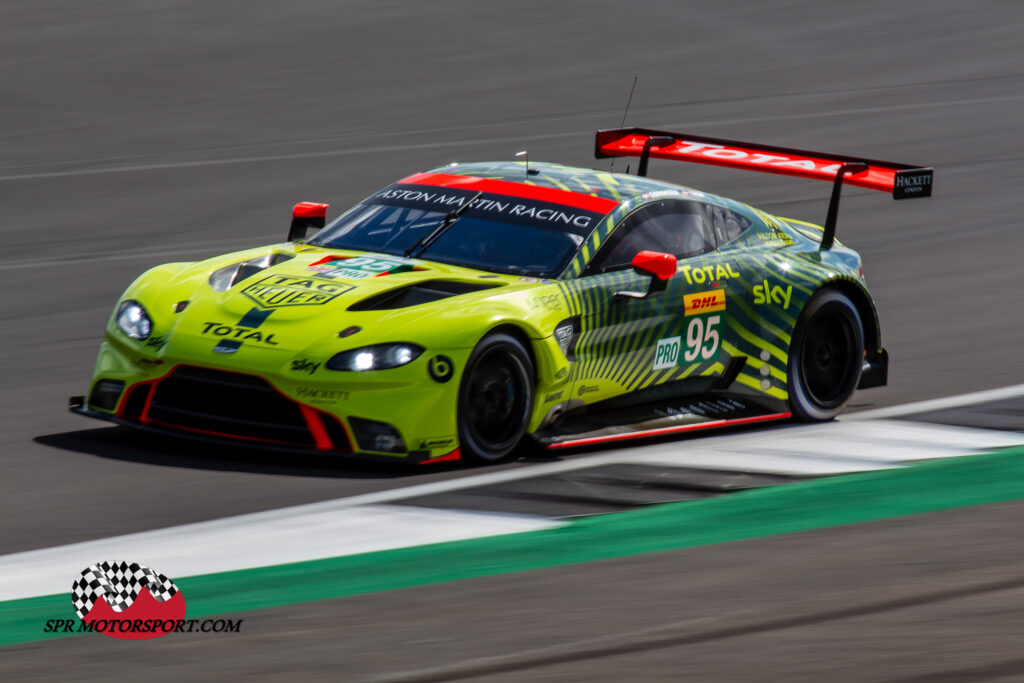 Aston Martin Racing, Aston Martin Vantage AMR.