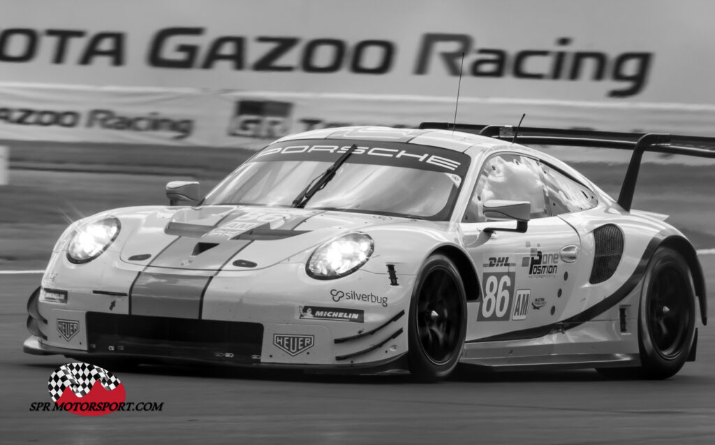 Gulf Racing, Porsche 911 RSR.