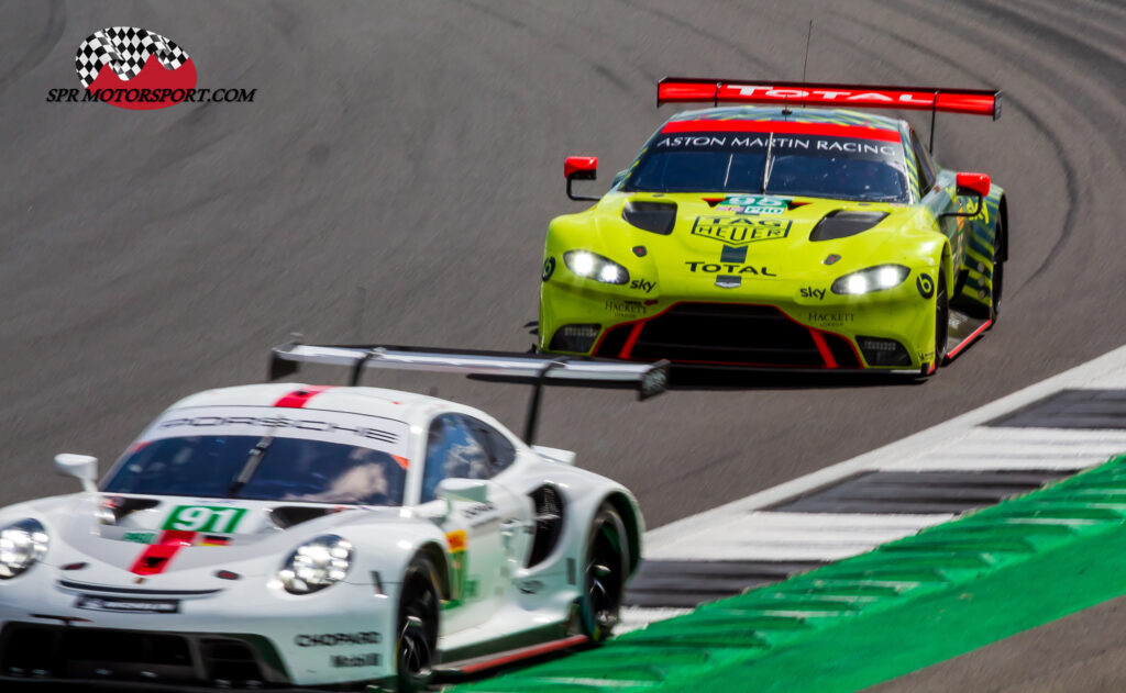 Porsche GT Team, Porsche 911 RSR-19 (91) /  Aston Martin Racing, Aston Martin Vantage AMR (95).