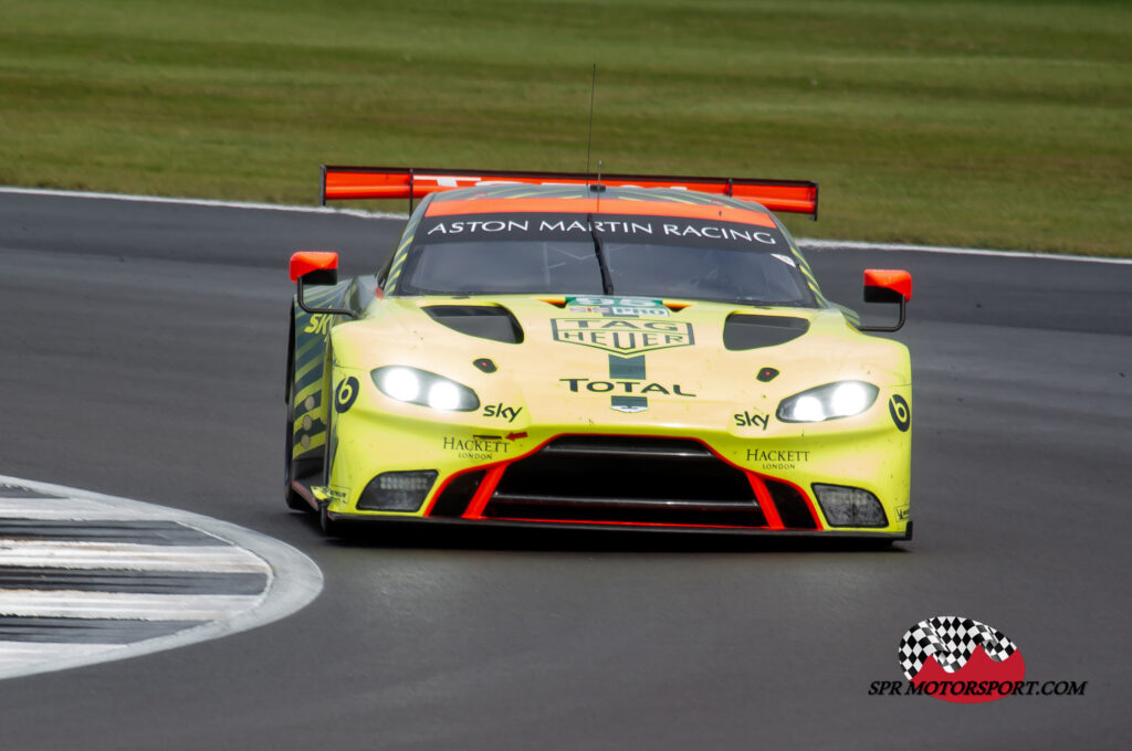 Aston Martin Racing, Aston Martin Vantage AMR.