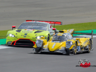 Racing Team Nederland, Oreca 07 Gibson (29) / Aston Martin Racing, Aston Martin Vantage AMR (98).