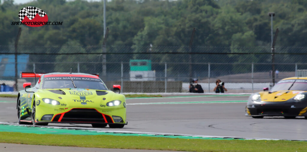 Aston Martin Racing, Aston Martin Vantage AMR.