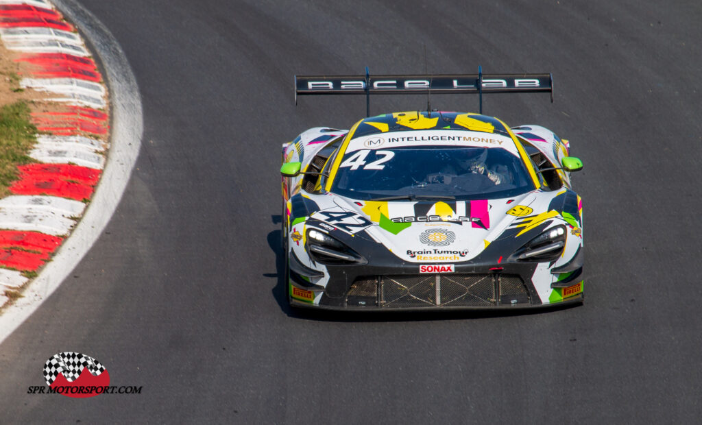 RACE LAB, McLaren 720S GT3 Evo.