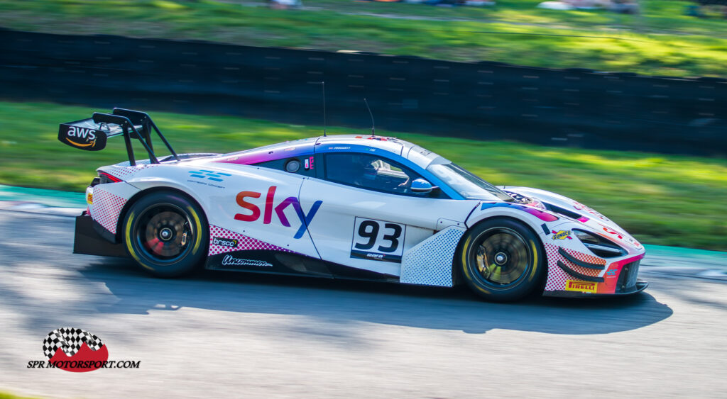 Sky Tempesta Racing, McLaren 720S GT3 Evo.