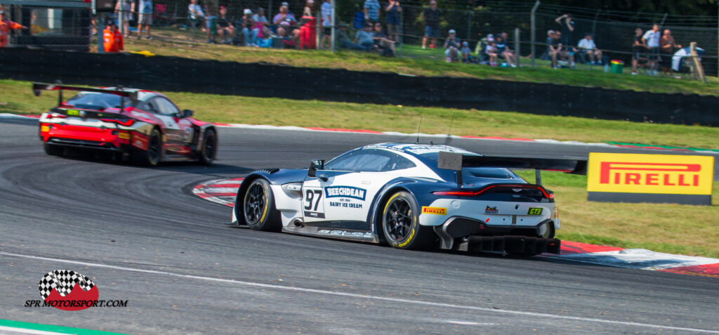 Beechdean Motorsport Ltd, Aston Martin Vantage AMR GT3.