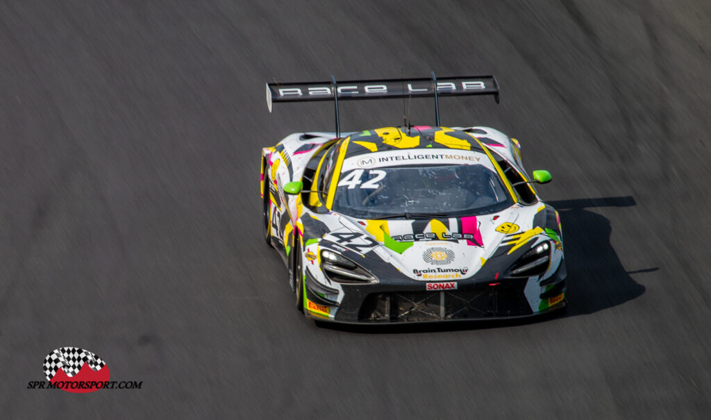 RACE LAB, McLaren 720S GT3 Evo.