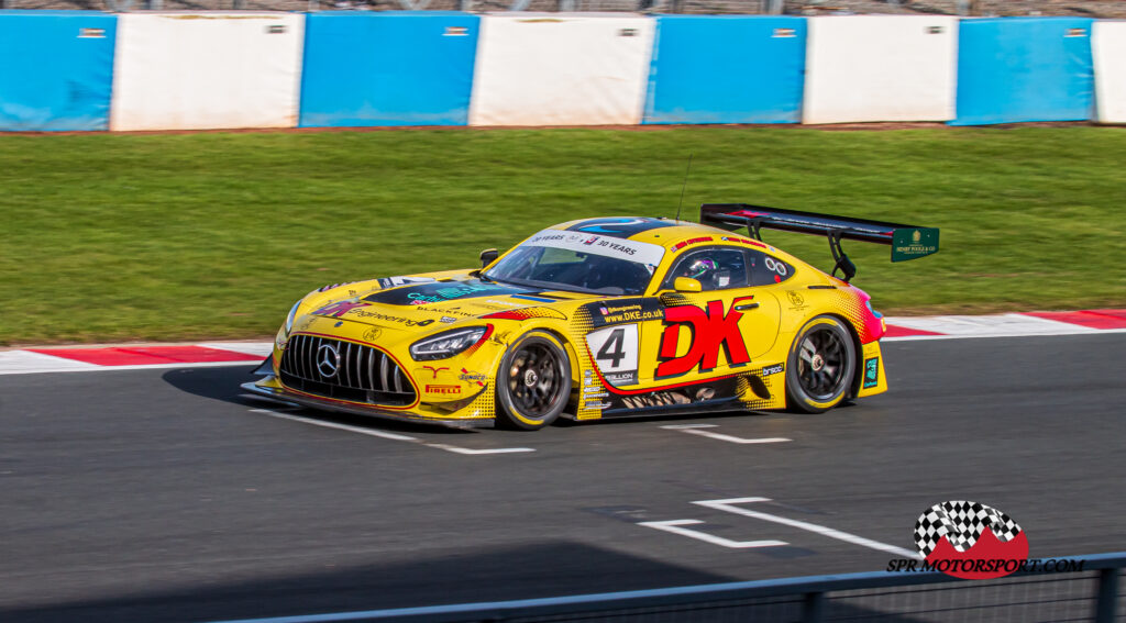 2 Seas Motorsport, Mercedes-AMG GT3.