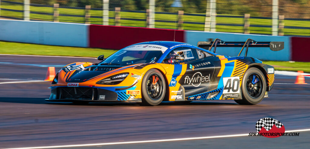 Fox Motorsport, McLaren 720S GT3.