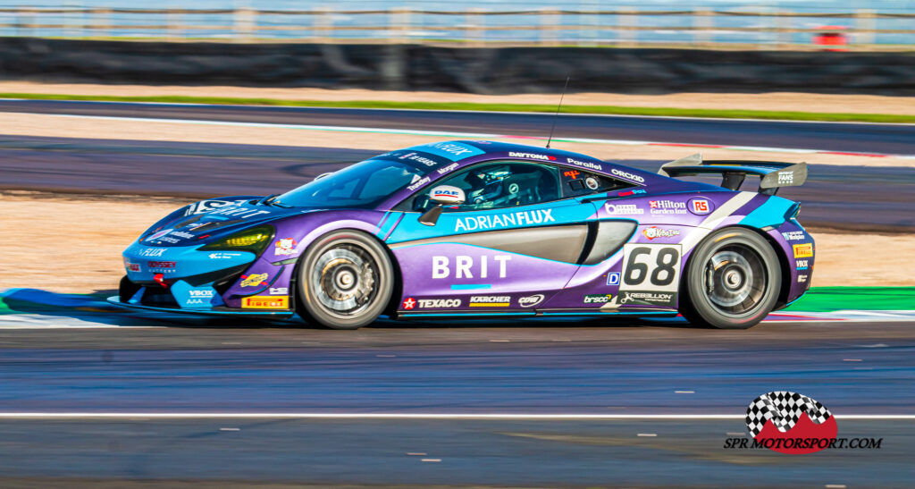 Team BRIT, McLaren 570S GT4.