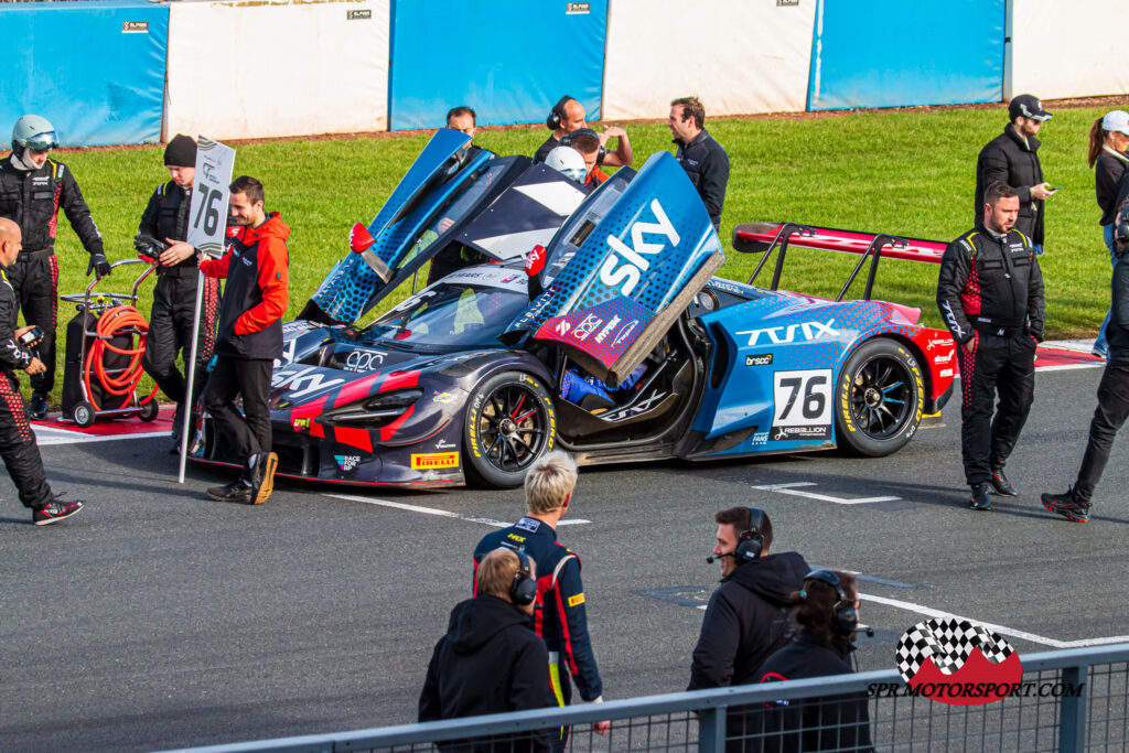 7TSIX, McLaren 720S GT3.