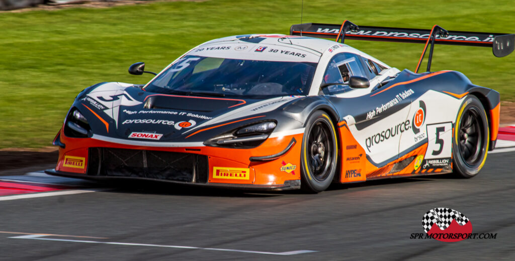 Greystone GT, McLaren 720S GT3.